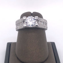 Load image into Gallery viewer, 18Kt Gold Semi Mount 2.16 Carat Weight Diamond Ring
