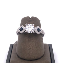 Load image into Gallery viewer, 18Kt Gold Semi Mount 0.20 Carat Weight Diamonds 0.50 Carat Weight Sapphire
