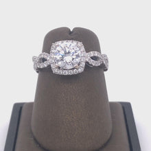 Load and play video in Gallery viewer, 18Kt Gold Semi Mount 0.46 Carat Weight  Diamond Ring
