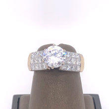 Load image into Gallery viewer, 14Kt Yellow Gold Semi Mount 1.50 Carat Weight Diamond Ring
