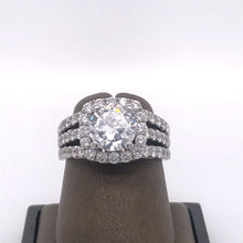 Load image into Gallery viewer, 14Kt Gold Semi Mount 1.38 Carat Weight Diamond Ring
