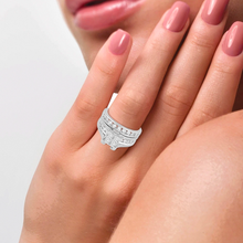 Load image into Gallery viewer, 14K 1.50CT Diamond Big Bridal Ring
